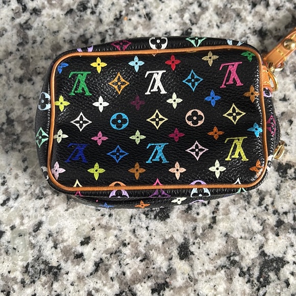 Louis Vuitton Wapity Pouch- Vintage. - Picture 4 of 8